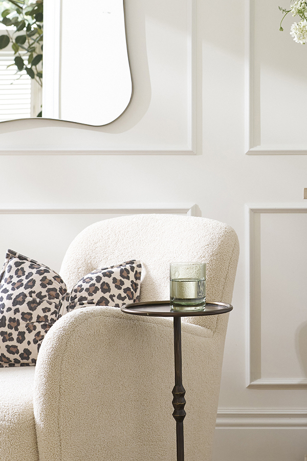 Sven Upholstered Swivel Chair Detail 6 - Altar'd State