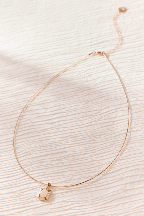 Charm Pendant Wire Necklace Detail 2 - Altar'd State