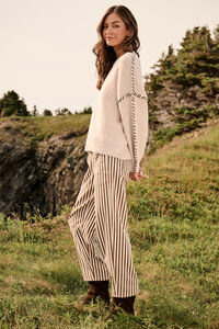 Sadie Barrel Pant Detail 4 - Altar'd State