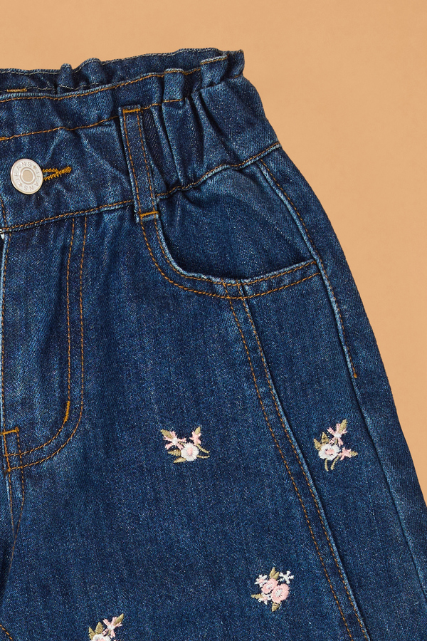 Brooklyn Floral Embroidered Barrel Jean Detail 2 - Altar'd State
