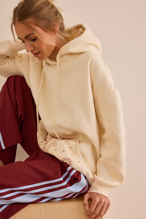 Trot Bandana Hoodie Detail 5 - Altar'd State