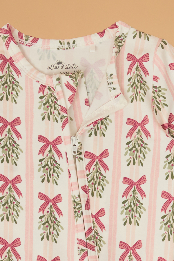 Mistletoe Magic Ruffle Footie Detail 3 - Altar'd State