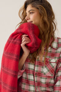 Plaid Wishes Pajama Set Detail 5 - Altar'd State