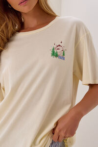 Faith Over Fear Mountain Tee Detail 3 - Altar'd State
