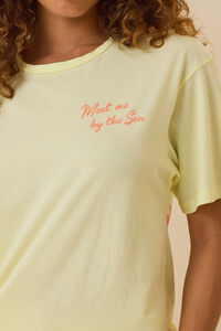 Meet By The Sea Graphic Tee Detail 3 - Altar'd State
