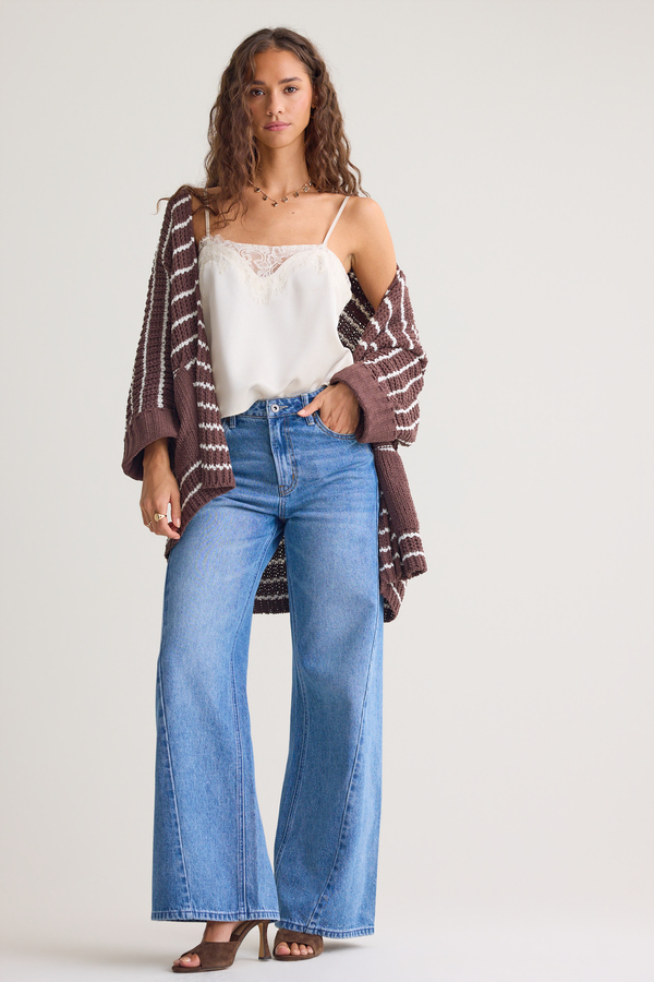 Georgie Chenille Slouch Cardigan Detail 2 - Altar'd State
