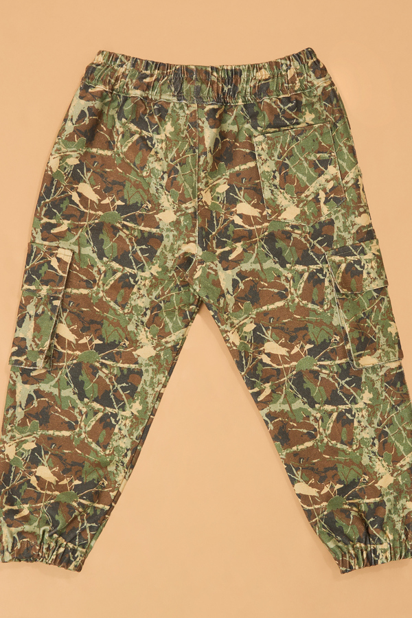 Wilder Camo Cargo Jogger Detail 5 - Altar'd State