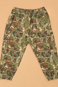 Wilder Camo Cargo Jogger Detail 5 - Altar'd State