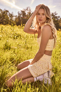 Apex Blossom Floral Skort Detail 2 - Altar'd State