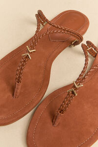Schutz Cordelia Flat Detail 4 - Altar'd State