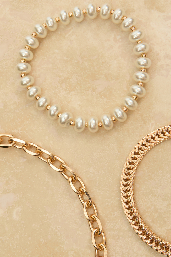 Alexandra Bracelet Set Detail 2 - Altar'd State
