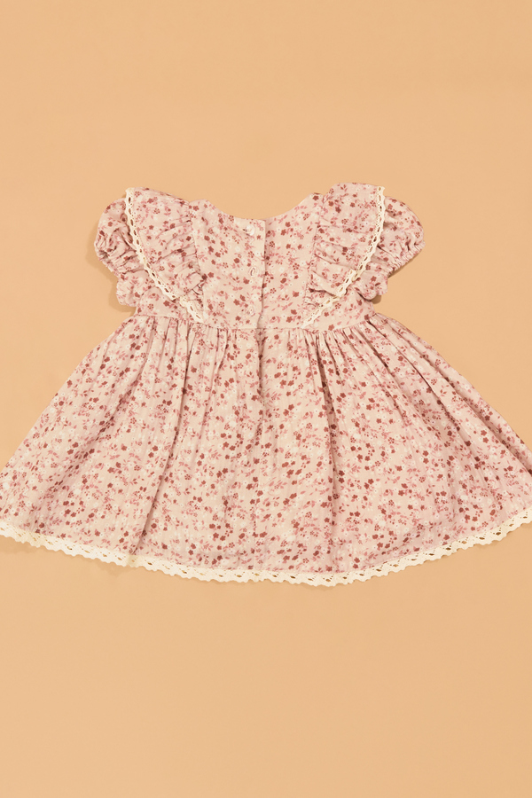 Ditsy Floral Bow Dress Detail 5 - Altar'd State