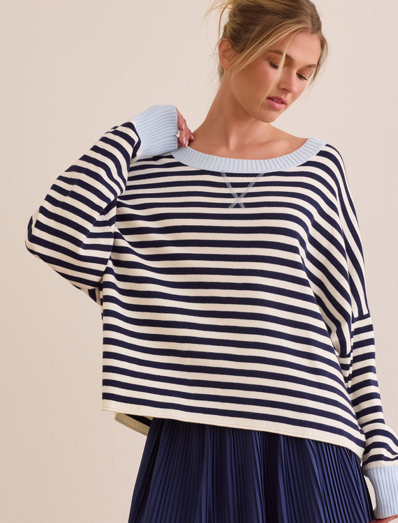 Active Leisure Club Pullover Detail 3 - Altar'd State