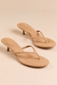 Verona Suede Kitten Heel Detail 2 - Altar'd State