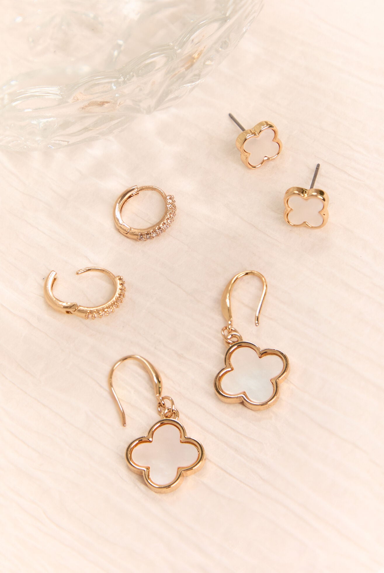 Pearl Clover Dangle Earrings