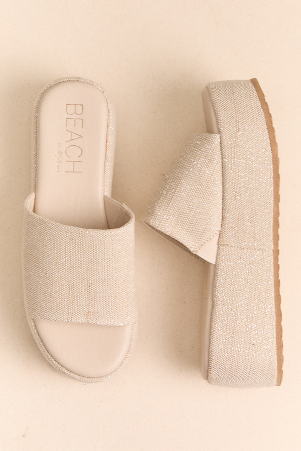 Matisse Pismo Platform Sandal Detail 2 - Altar'd State