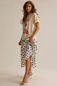 Manhattan Muse Oversized Tee Detail 4 - Altar'd State