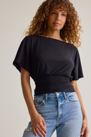 Mina Boatneck Fitted Top - Altar'd State - 