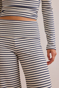 Starting Line Fold Over Pant Detail 2 - Altar'd State