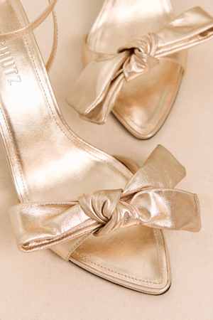 Gianna Bow Heels - Altar'd State - 