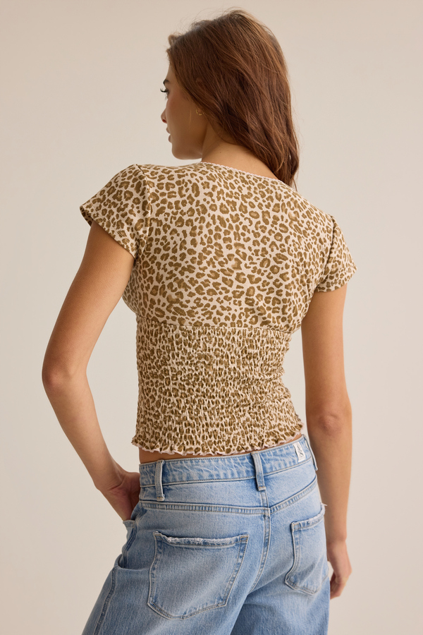 The Presley Leopard Tee Detail 4 - Altar'd State