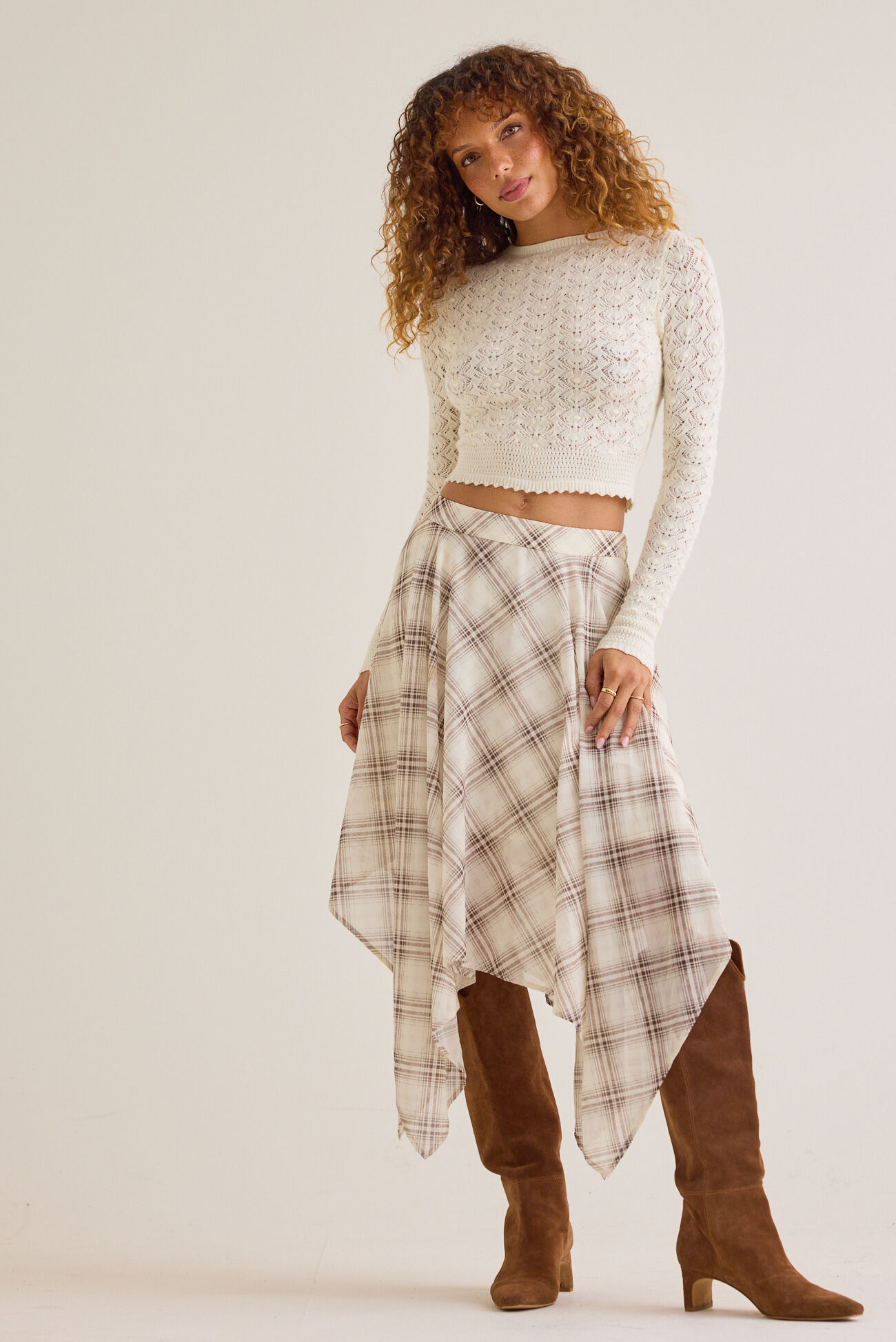 Fernley Textured Fitted Pullover Sweater