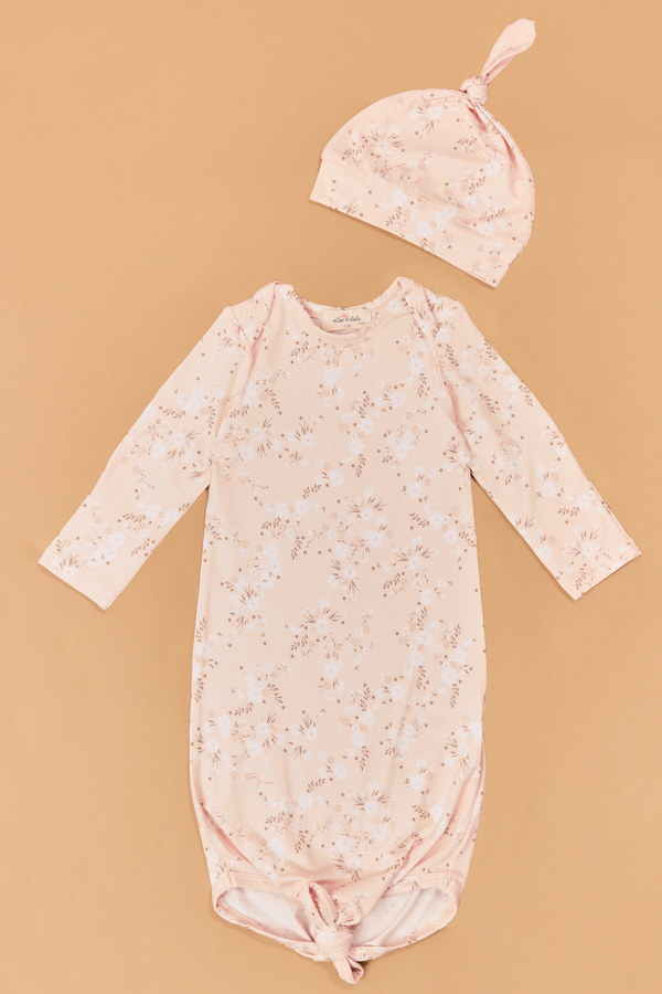 Dolly Daisy Gown with Cap - Altar'd State