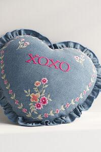 Ava Heart Pillow - Altar'd State