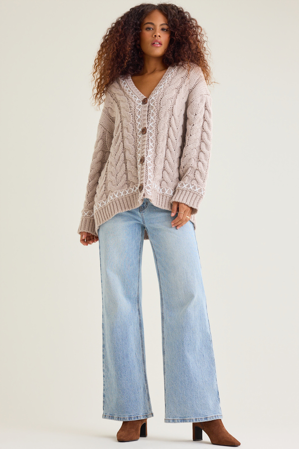 Briseis Oversized Cable Whipstitch Tunic Cardigan Detail 3 - Altar'd State