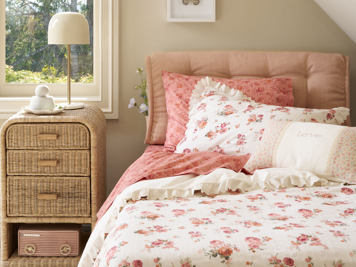 Blossom Cotton Sheet Set Detail 2 - Altar'd State