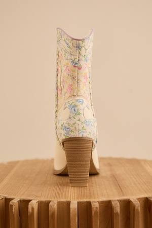 Nell Floral Boot - Altar'd State - 