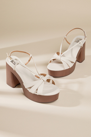 DV Willomena Sandal - Altar'd State - 