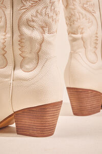 Lucerne Western Boot Detail 4 - Altar'd State