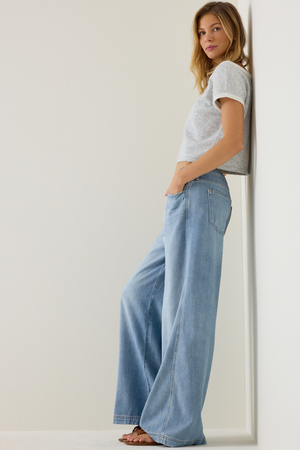 Maryann High-Rise Twist Baggy Jean - Altar'd State