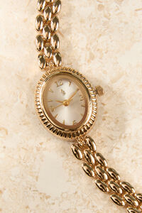 Olivia Textured Watch Detail 3 - Altar'd State
