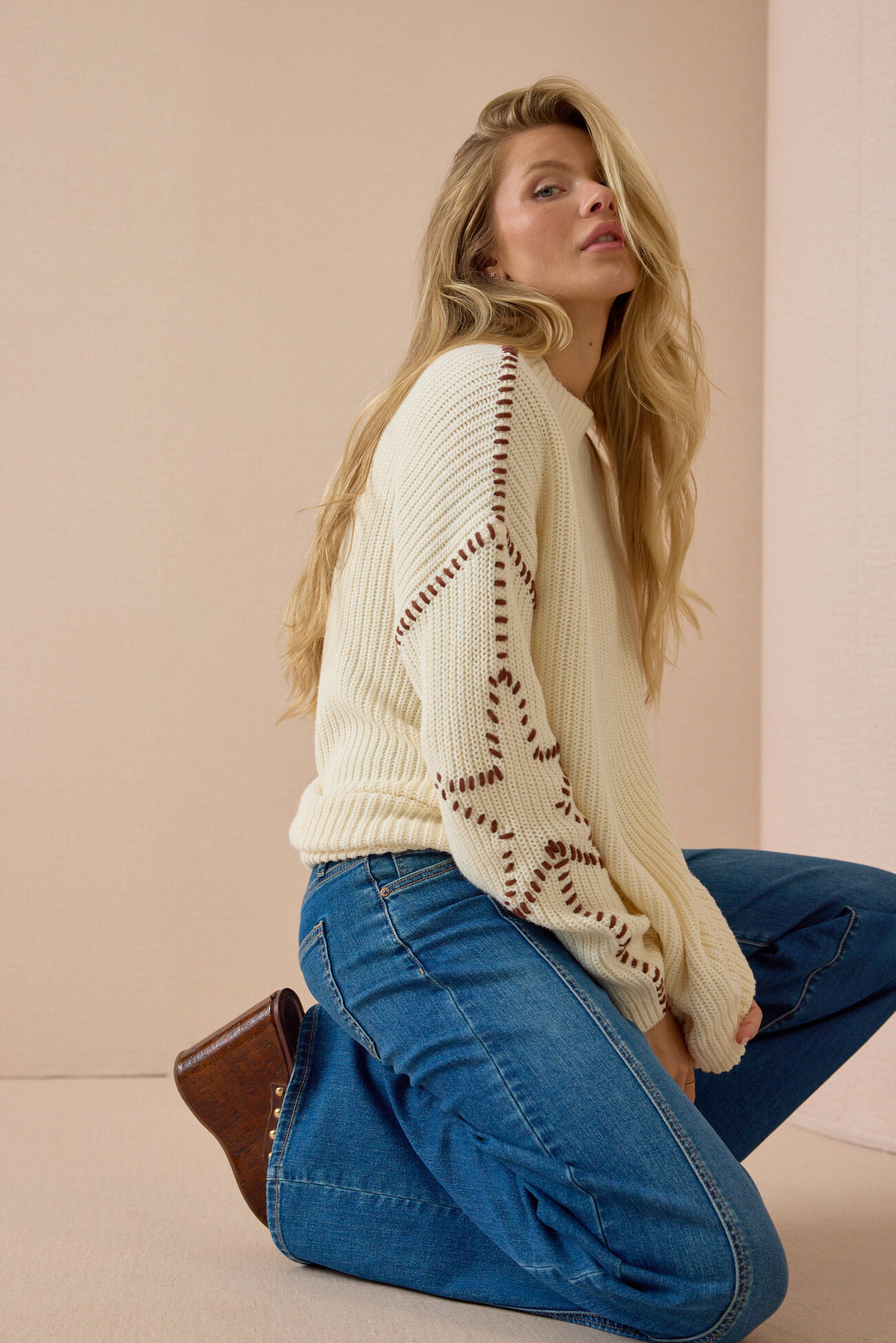 Irie Contrast Stich Sweater