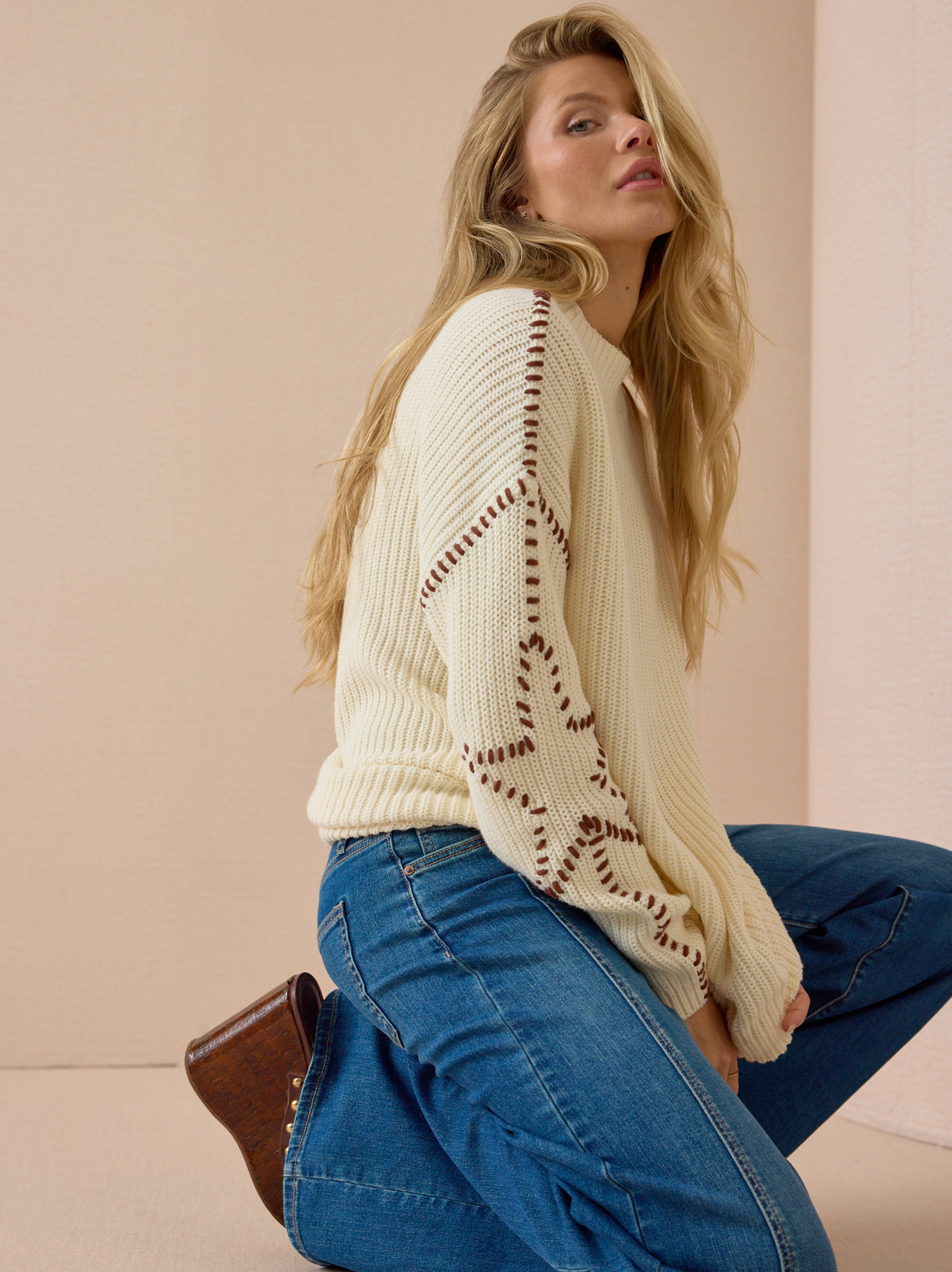 Irie Contrast Stich Sweater in Ivory & Brown | Altar'd State