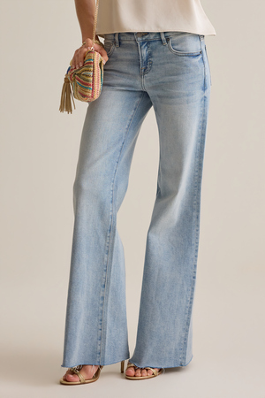 Lucie Relaxed Flare Jeans - Altar'd State - 