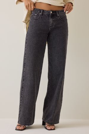 McKenna Straight Leg Jeans - Altar'd State - 