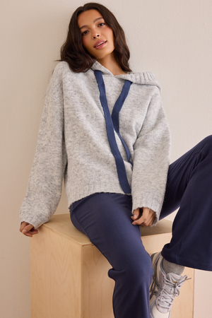 Harbor Hooded Sweater - Altar'd State - 