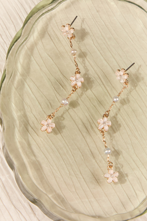 Freshwater Pearl Dangle Earrings - Altar'd State