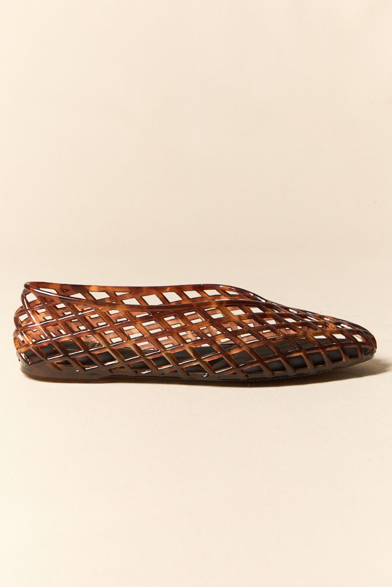 Jelly Cage Flat By Dolce Vita