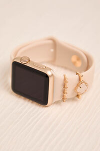 Clover Slider Watchband Detail 2 - Altar'd State