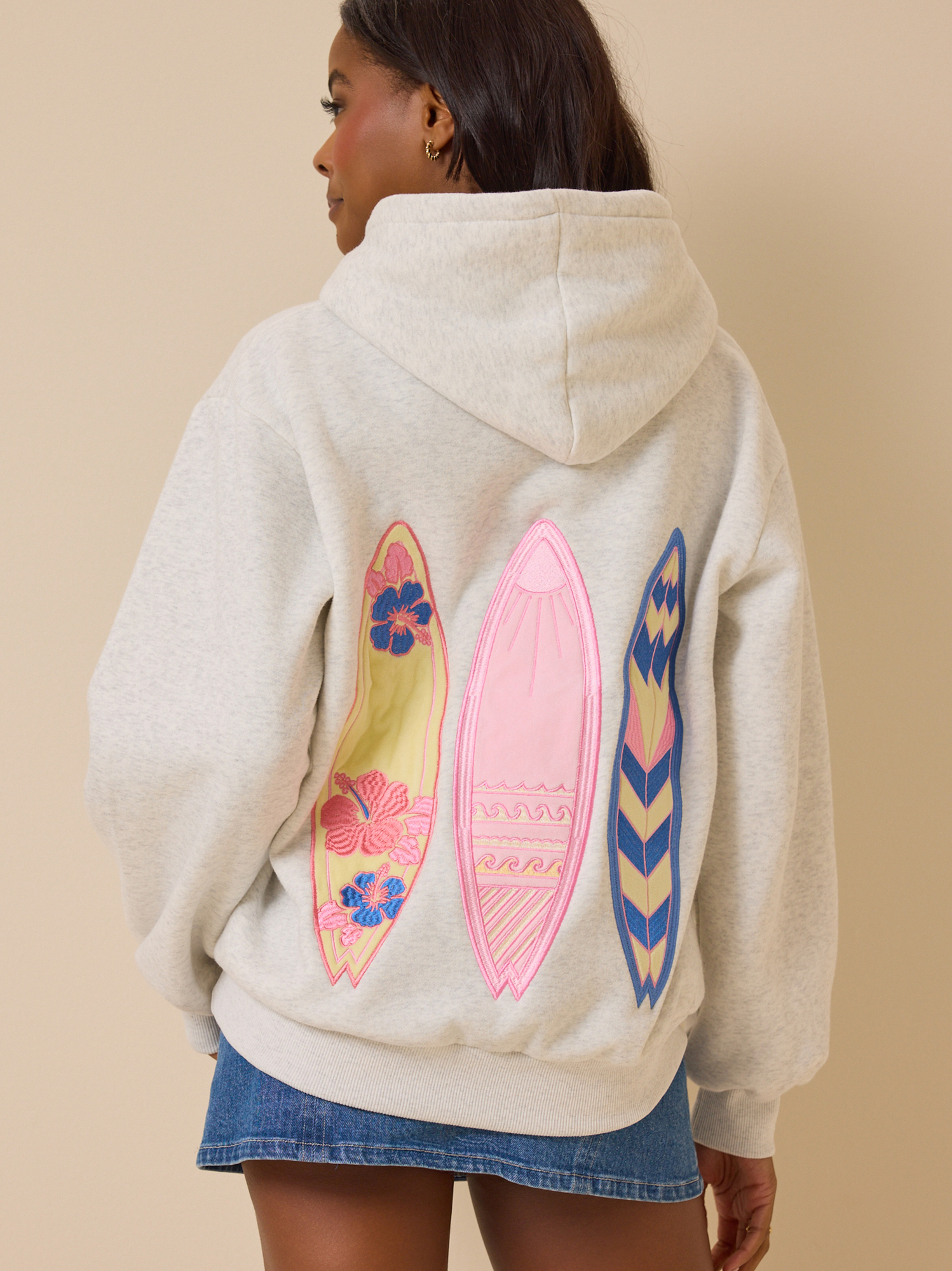 Morgan Chasing Waves Embroidered Hoodie in Heather Grey | Altar
