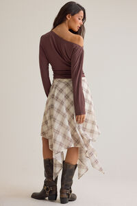 Missy Grommet Synched Top Detail 6 - Altar'd State