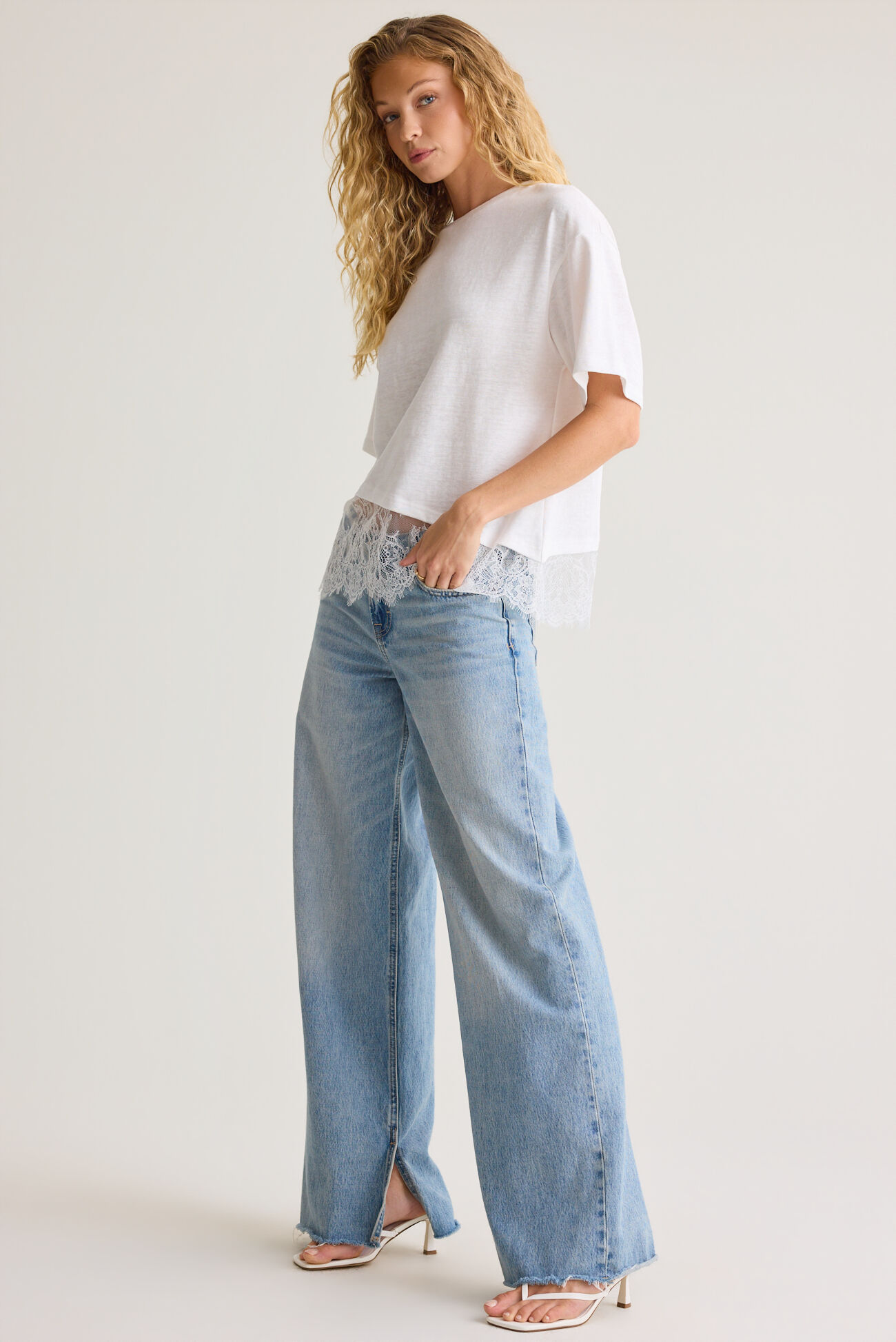 Aylea Lace Hem Tee