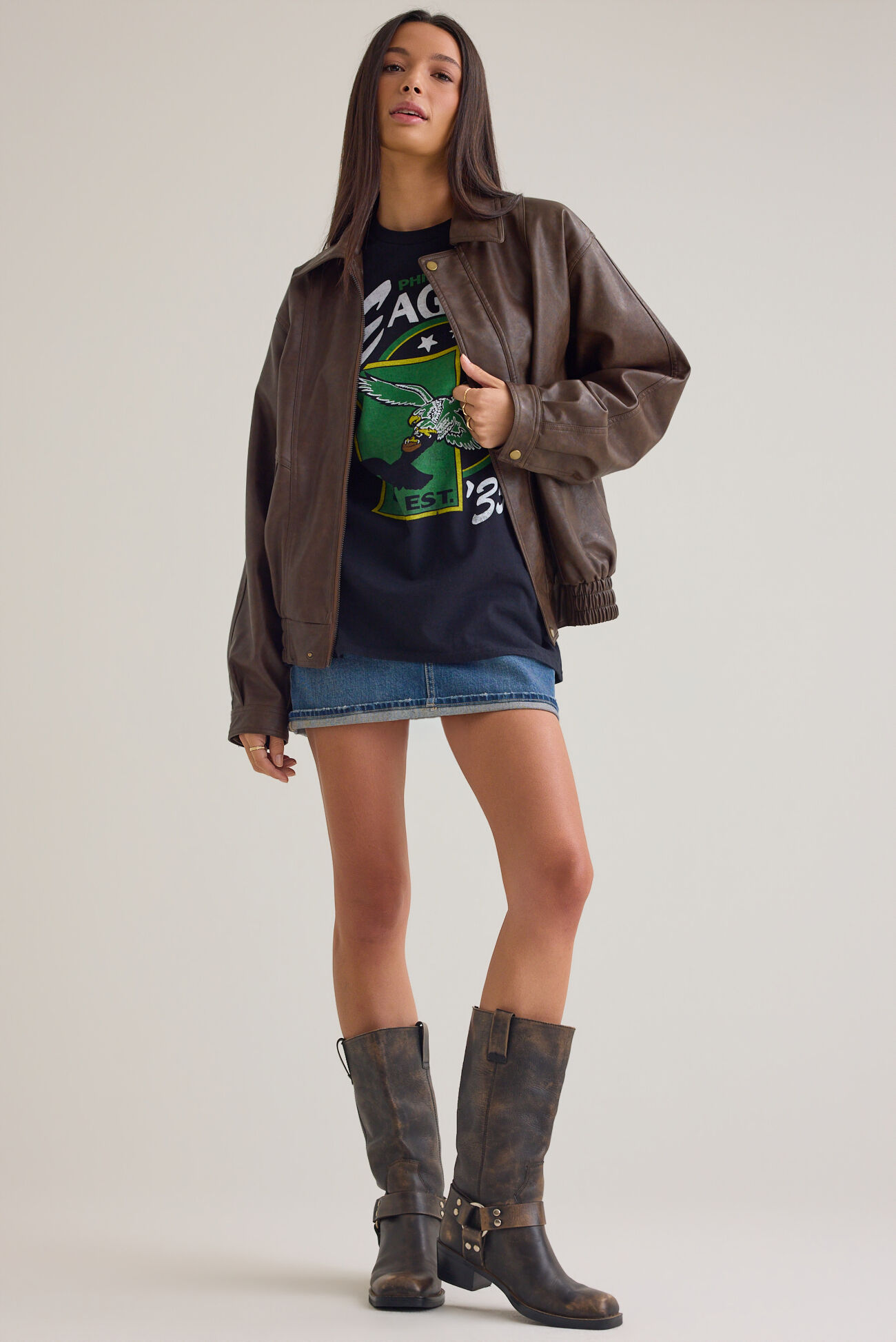 Philadelphia Eagles Oversized Graphic Tee
