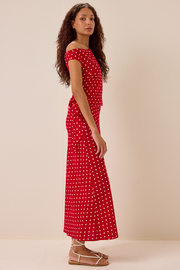 Jaycee Asymmetrical Dot Top Detail 4 - Altar'd State