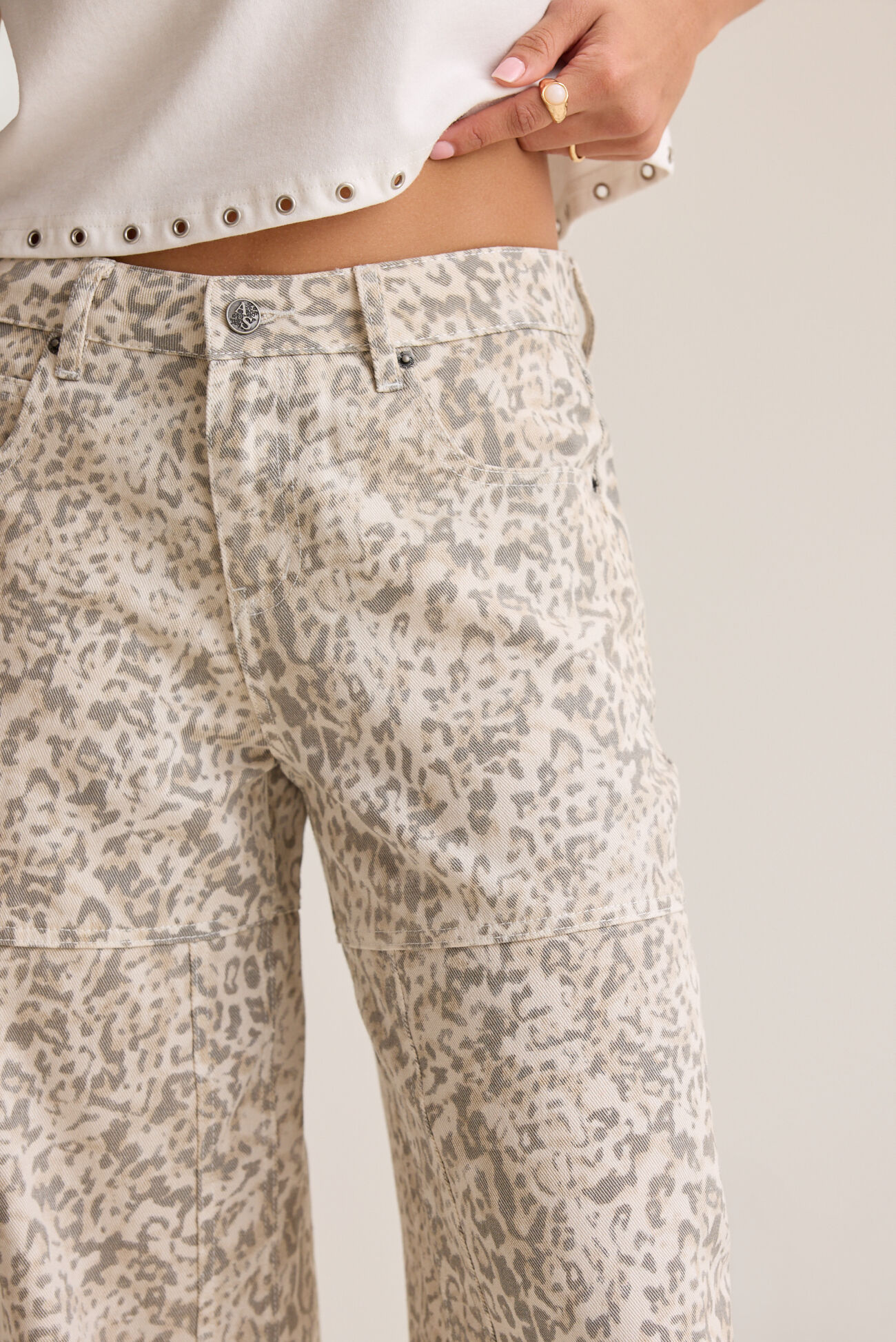 Shayleigh Leopard Barrel Pant