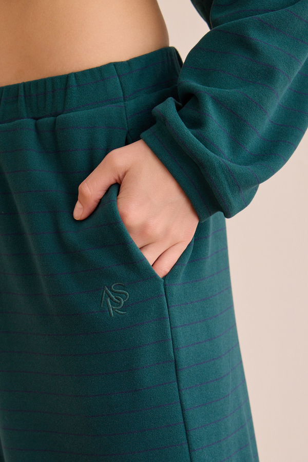 Stripe Society Pant Detail 5 - Altar'd State